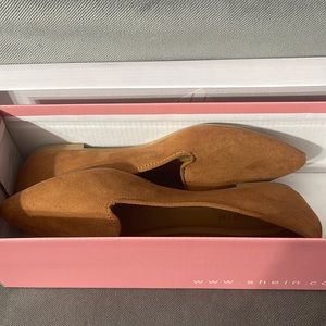 Never worn Shein tan loafers